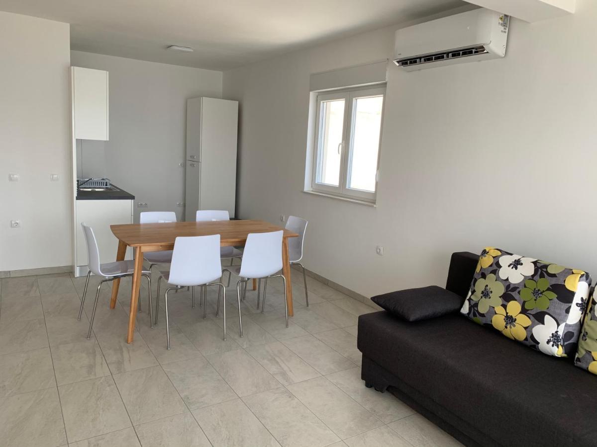 צלינה Elona Apartments מראה חיצוני תמונה