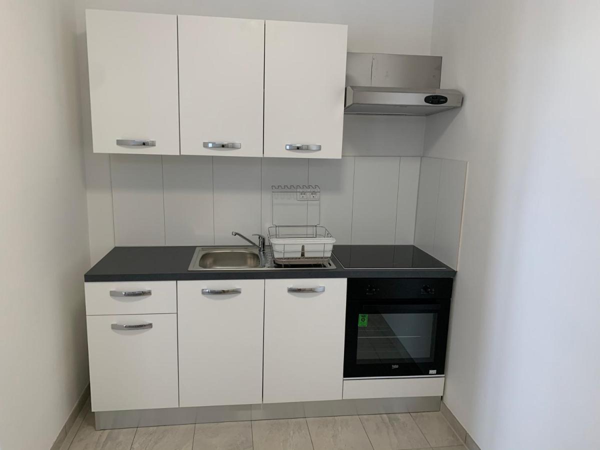צלינה Elona Apartments מראה חיצוני תמונה
