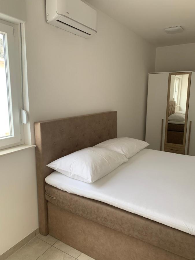 צלינה Elona Apartments מראה חיצוני תמונה